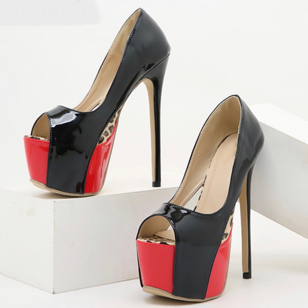8scene heels
